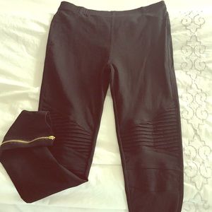 Black Moto Leggings with Zipper, Size M